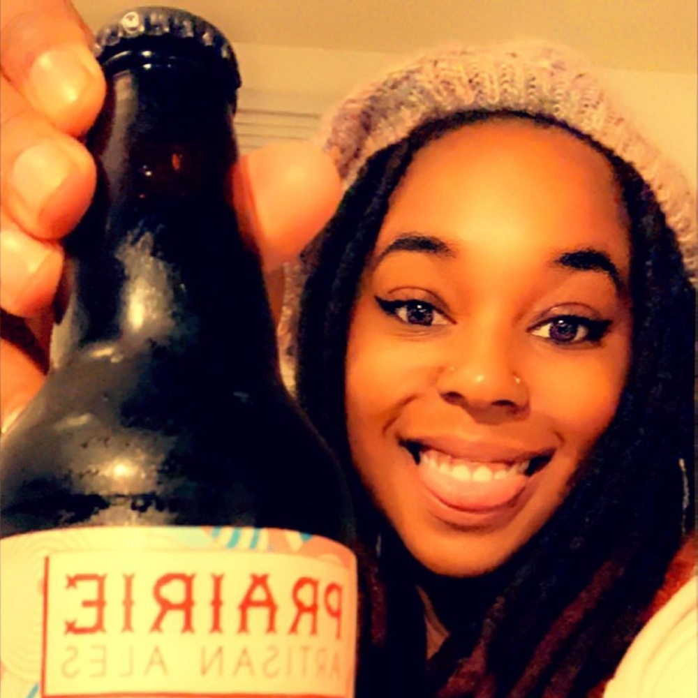 Meet your Posher, Yolanda